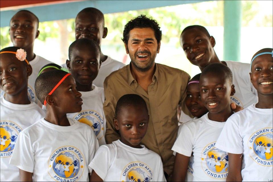 Cote D'ivoire : Jamel Debbouze rend visite la Case des Enfants de la Fondation Children Of Africa
