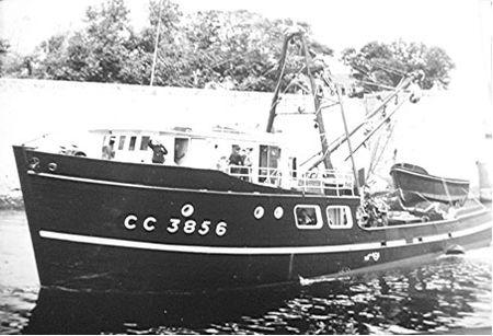 Le Cabellou, toute une histoire...lancement, sauvetage, écueil et graisse à frites cabelllou-dans-chenal