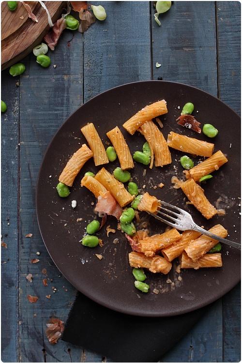 Pastasotto aux fèves et jambon cru Pastasotto aux fèves et jambon cru