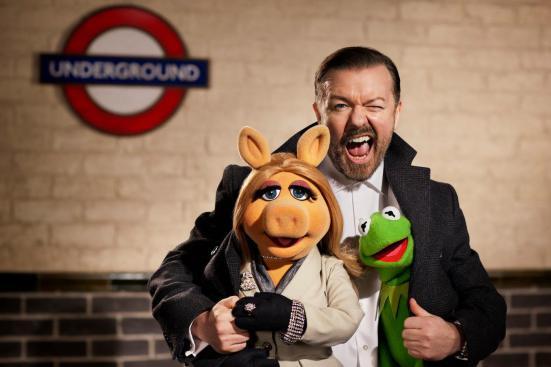 Ricky-Gervais-in-The-Muppets-...-Again