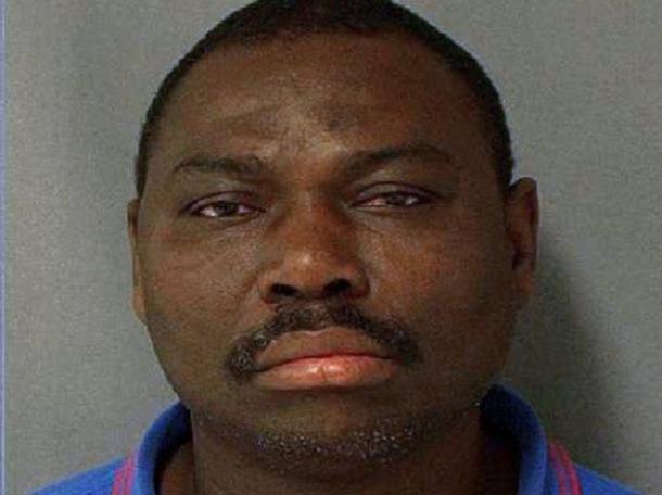 UN HOMME TOGOLAIS AVAIT PRIS 4 PETITS AFRICAINS POUR ESCLAVES ET LES BATTAIENT REGULIEREMENT UN HOMME TOGOLAIS AVAIT PRIS 4 PETITS AFRICAINS POUR ESCLAVES ET LES BATTAIENT REGULIEREMENT