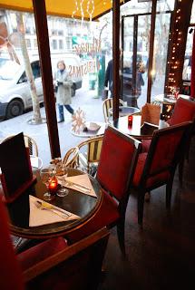 Le Mondrian - 75 006 Paris Le Mondrian - 75 006 Paris