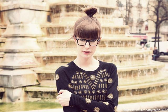 ♬ POUPOUPIDOU ♬ ♬ POUPOUPIDOU ♬