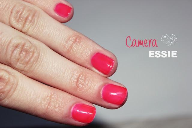 Et si nous entrions dans le Printemps - Essie Et si nous entrions dans le Printemps - Essie