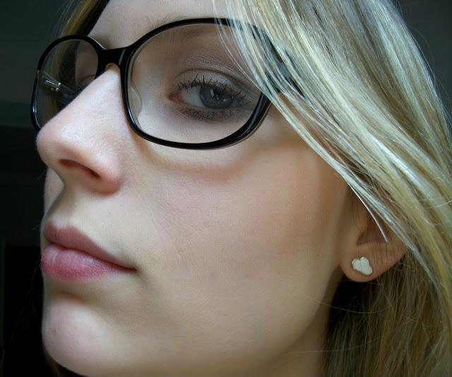 LCDM Mars: Le cas du blush qui coûtait 32 euros LCDM Mars: Le cas du blush qui coûtait 32 euros