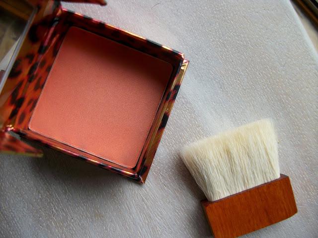 LCDM Mars: Le cas du blush qui coûtait 32 euros LCDM Mars: Le cas du blush qui coûtait 32 euros
