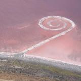 Robert Smithson – Earth Works Robert Smithson - Spiral Jetty 03