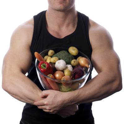 fruits et légumes gars musclé