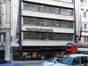 waterstones-piccadilly-01