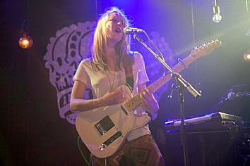 Juke Boxes- Joy Simar à l' Ancienne Belgique ( Club), Bruxelles, le 3 avril 2013. JUKE_BOXES_-20130403_9396-.jpg