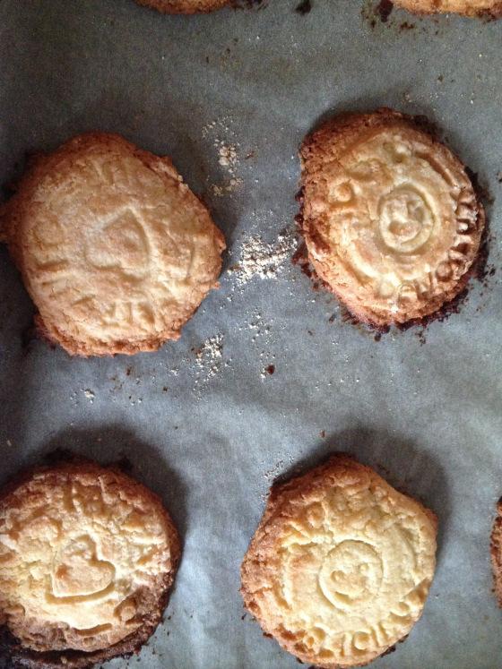 Biscuits (auto) tamponnés 20130404-195753.jpg