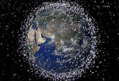 Pollution spatiale… ESA 12 000 objets en orbite autour de la Terre