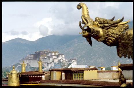 tibet-lhassa-potala-vu-du-jokhang.1208687454.jpg