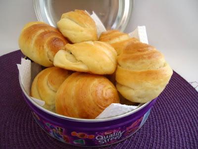 PAIN ESCARGOT A LA FETA PAIN ESCARGOT A LA FETA