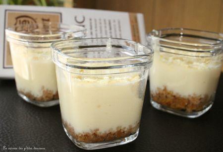 Petits cheesecakes au chocolat blanc dans ma yaourtière multidélices IMG_3801