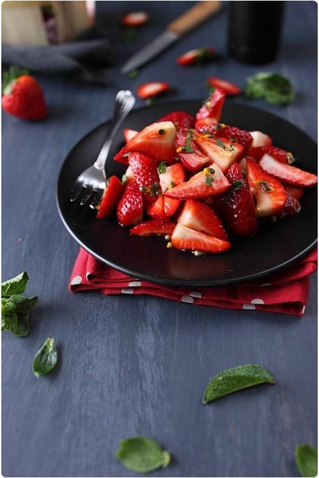 Salade de fraises au fruit de la passion Salade de fraises au fruit de la passion