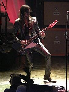 Rival Sons au Shepherd's Bush Empire , London, le 9 avril 2013 60632_234897116650013_2144338357_n.jpg