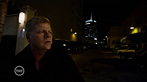 Critiques Séries : SouthLAnd. Saison 5. Episode 9. vlcsnap-2013-04-11-13h41m44s84.png