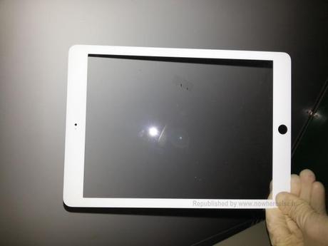 iPad 5 : Façade avant blanche avec bordures plus fines dévoilée ? ipad-5-blanc