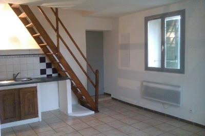 A louer F2 à Beaumes de Venise A louer F2 à Beaumes de Venise