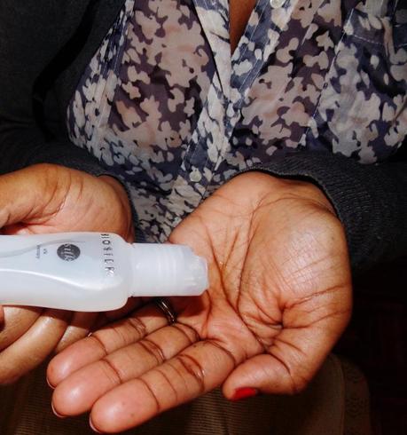 Dans le crazy bag d’Hapsatou sy, il y a Biosilk DSCN1376