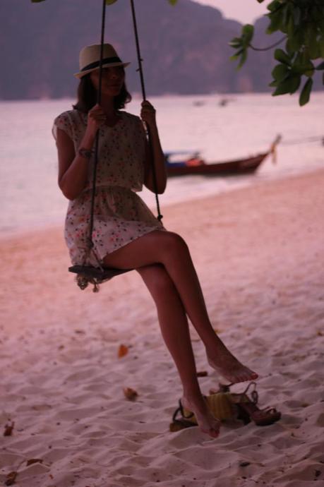 On the beach… photo IMG_3401_zps16e2ef31.jpg