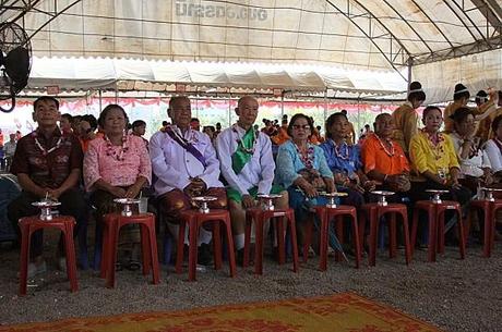 Udonthani. Songkran 2013 (Nouvel an Thaï 2013) 2eme partie DSCF4676
