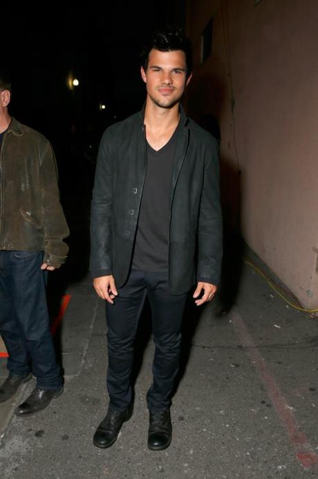 Taylor Lautner aux MTV Movie Awards