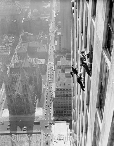 Sans peur et sans vertige? mustang wanted,acrobatie,vertige,mowhaks,iroquois,travailleurs du ciel,skywalker,spiderman