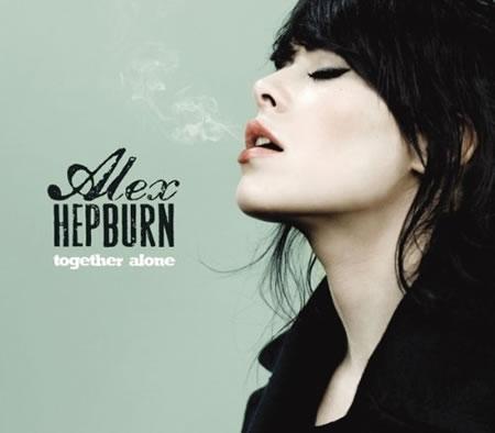 Alex Hepburn pochette (cover) de l'album Together Alone Photo © DR