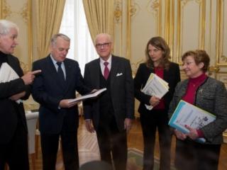 13136009_rapport_dinflation_normative_0 Comment en finir avec l'inflation normative