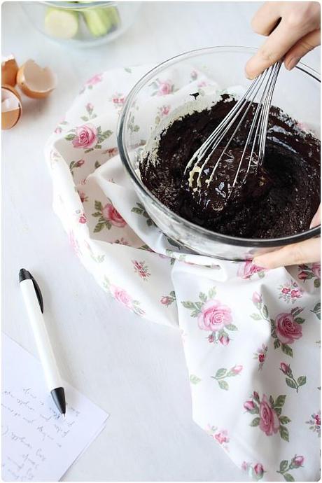 Gâteau moelleux très chocolat à la courgette sans gluten Gâteau moelleux très chocolat à la courgette sans gluten