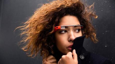 Google Glass : les premières vidéos google-glass-model