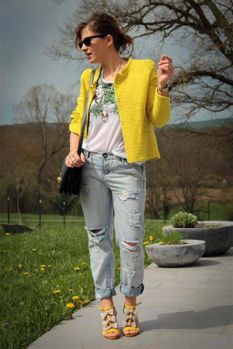 onetea1 Distressed jeans