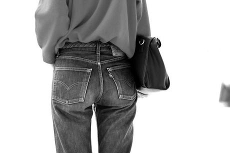 Le PULL OVERSIZE Le PULL OVERSIZE