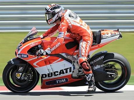 GP of the América! ---les Chronos tombent ! GP-2013-04-29-Dovisioso.jpg