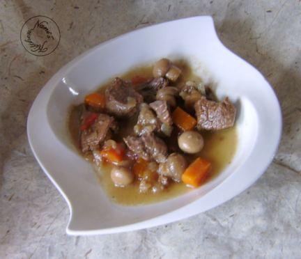 Boeuf aux oignons PENTAX Image