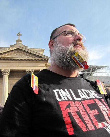 tourner la page... tourner la page...