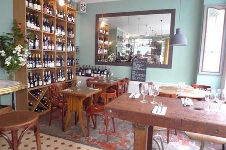 LE garde-robe LE garde-robe