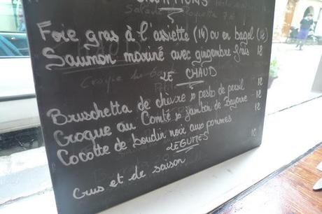 LE garde-robe LE garde-robe