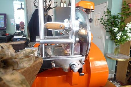 LE garde-robe LE garde-robe