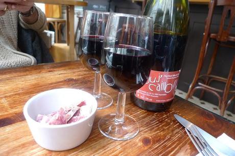 LE garde-robe LE garde-robe