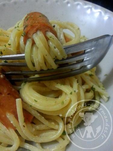 Spaghetti aux saucisses… OUI… Mais des spaghetti aux saucisses CHIC!
