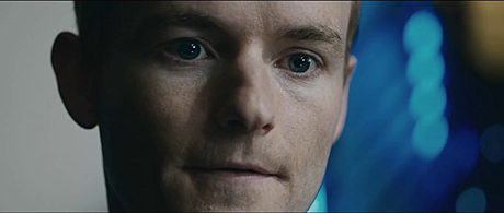 Critiques Séries : Onion News Empire. Saison 1. Pilot. vlcsnap-2013-04-23-16h10m29s147.png