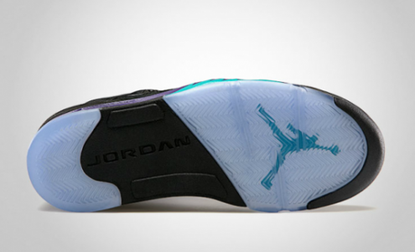 Air Jordan 5 Black Grape – Date de sortie air-jordan-5-black-grape-official-2