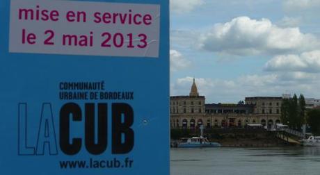 Des gondoles à Bordeaux batcubP1350976