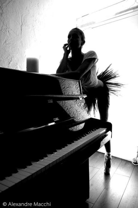 La leçon de Piano © Alexandre Macchi | Oct 2012 | Modele : Celine Engel