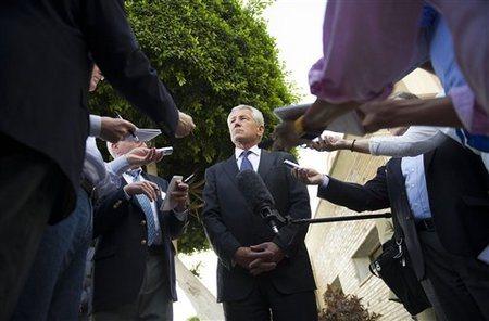 Chuck Hagel, face aux journalistes au Caire, le 24-04-2013 . Crédits photo /AP /Jim Watson, Pool