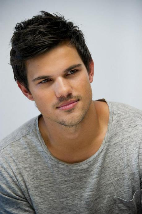 Taylor Lautner : Press Conference pour Grown Ups 2