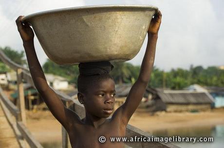 Ariadne van Zandbergen ou les yeux grands ouverts sur le monde Ariadne van Zandbergen ou les yeux grands ouverts sur le monde